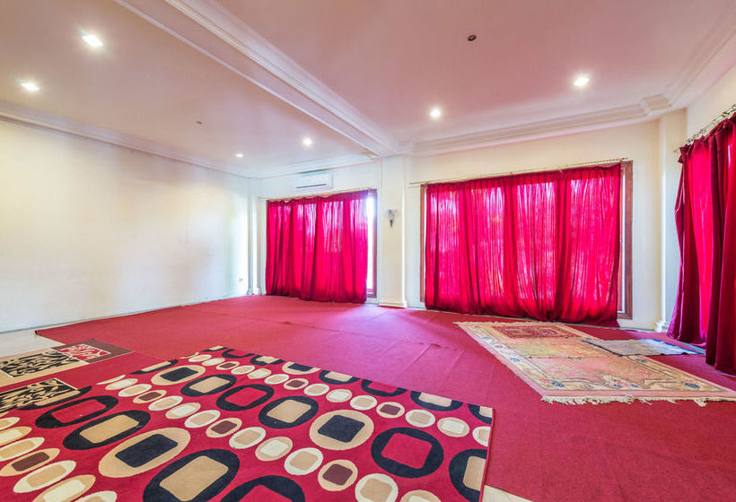 Hotel Kampoeng Nelayan Resto And Villa