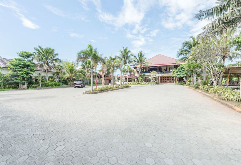 Hotel Kampoeng Nelayan Resto And Villa