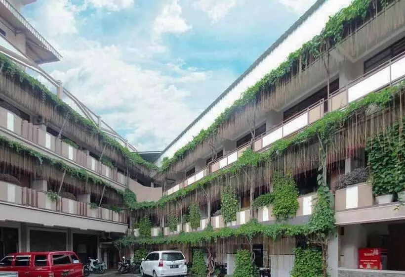 Hotelli Lestari Near Lippo Plaza Mall Jember Mitra Reddoorz