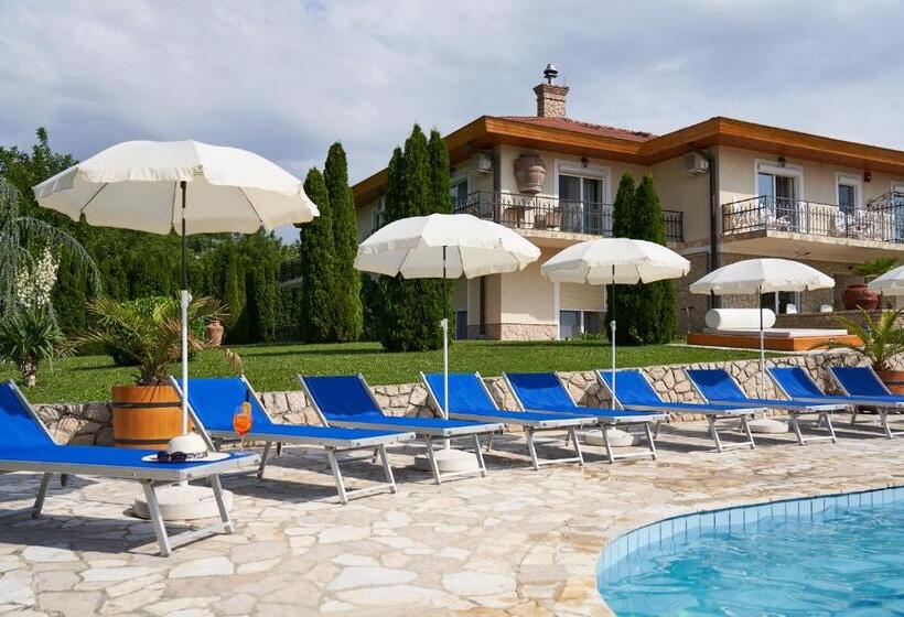 בית מלון כפרי Villa Plattensee