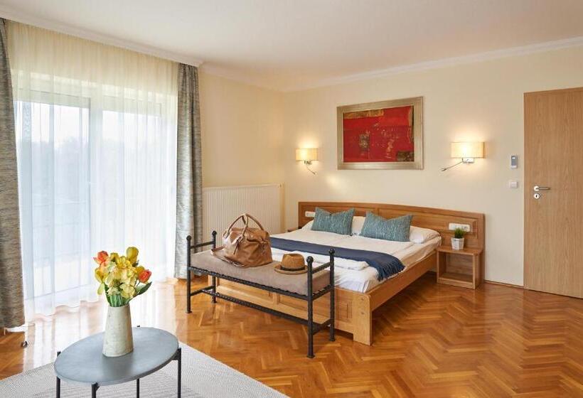 בית מלון כפרי Villa Plattensee