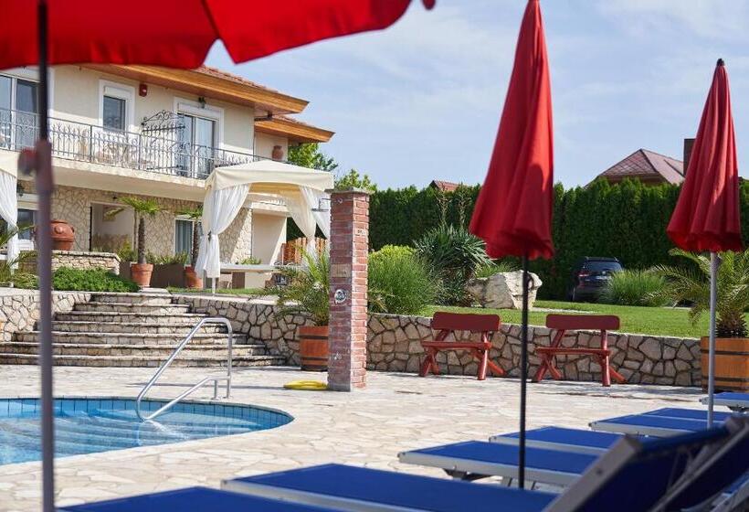 בית מלון כפרי Villa Plattensee