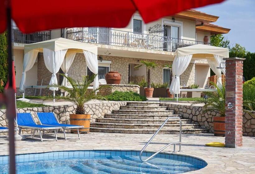 בית מלון כפרי Villa Plattensee