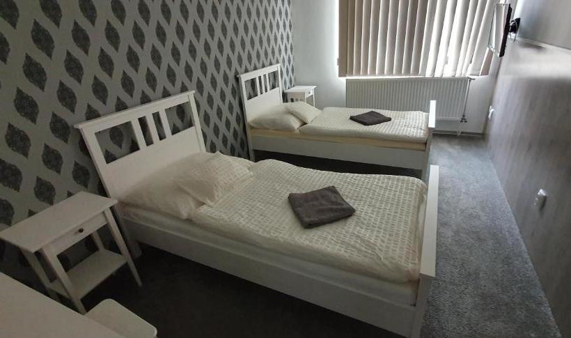 Kovács Hotel Superior