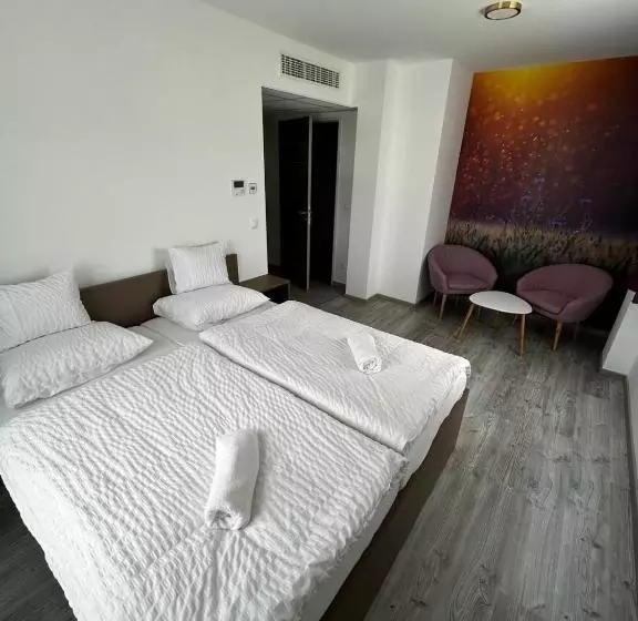 Pótkerék Motel