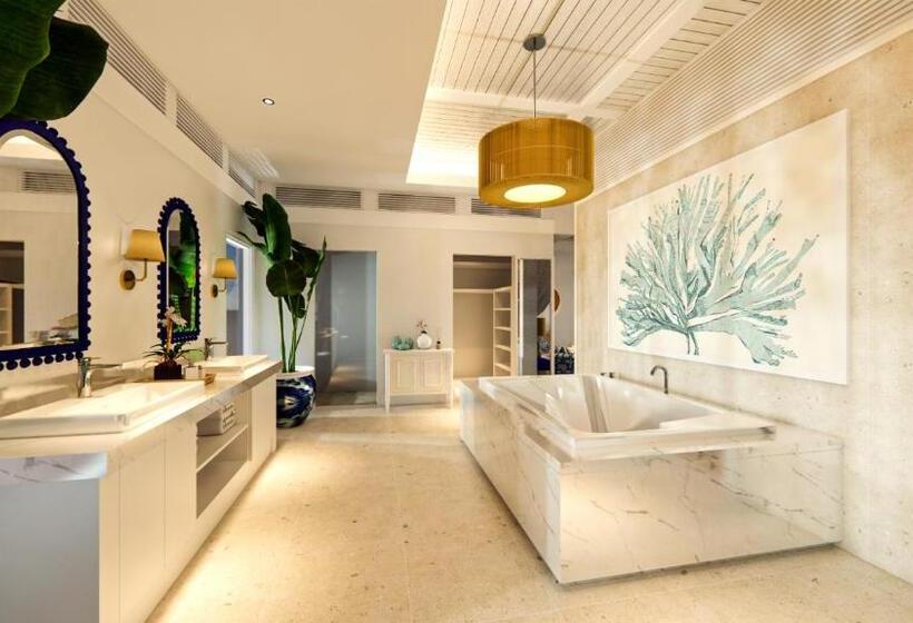 The Ungasan Clifftop Resort