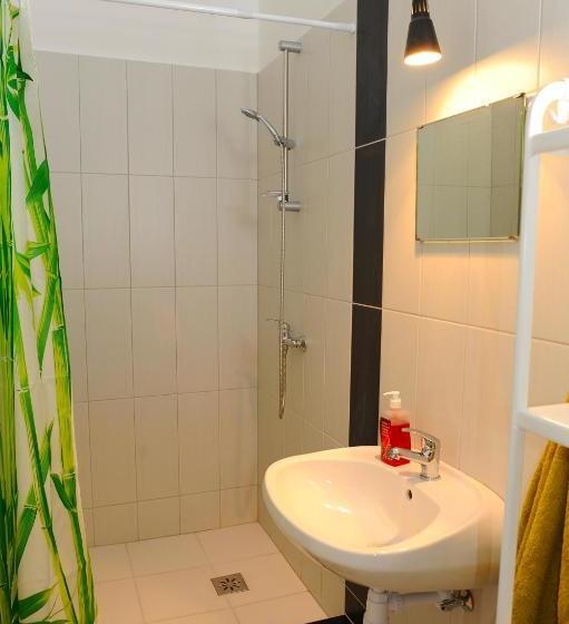 Zsófi S House Hostel 2.0