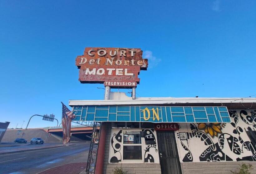 Del Norte Courts Motel
