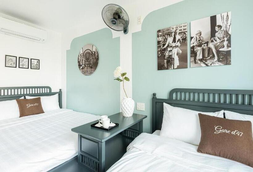 هتل Gare D 47 Homestay/