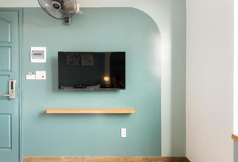 هتل Gare D 47 Homestay/