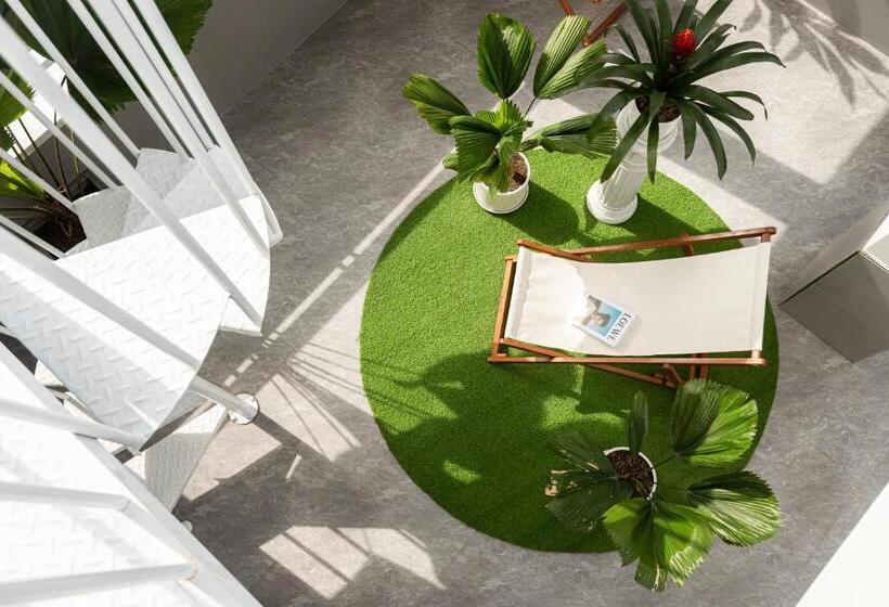 هتل Gare D 47 Homestay/