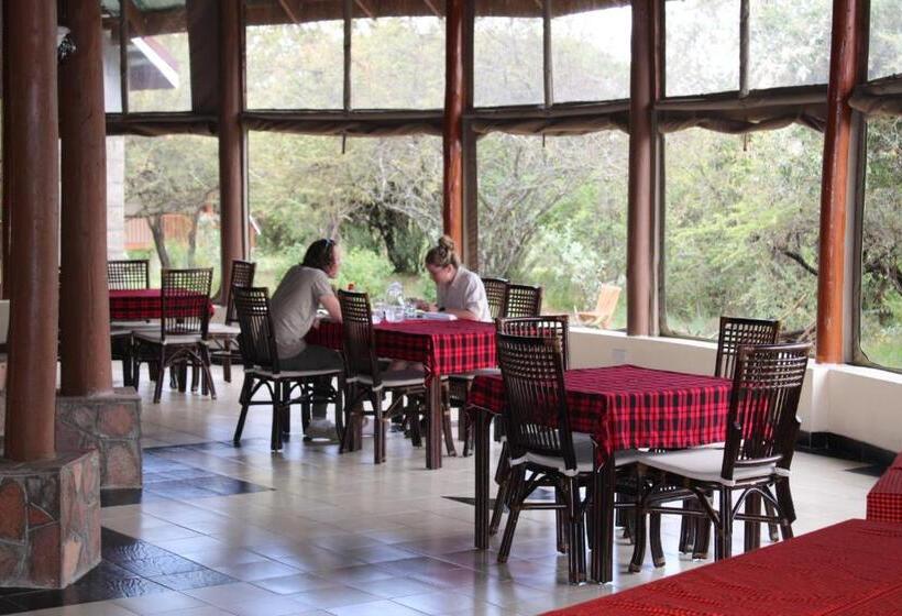 هتل Mara Empiris Safari Camp