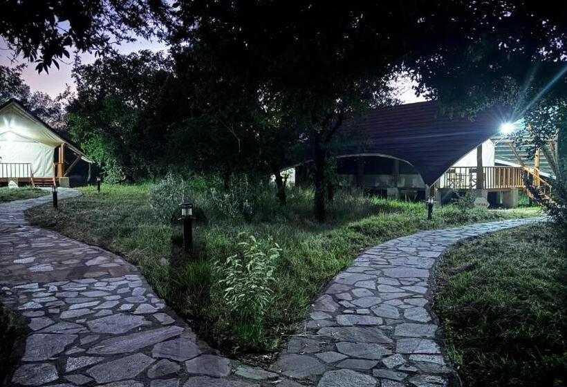 هتل Mara Empiris Safari Camp