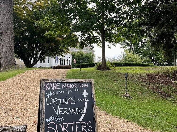 Bed and Breakfast Kane Manor Inn