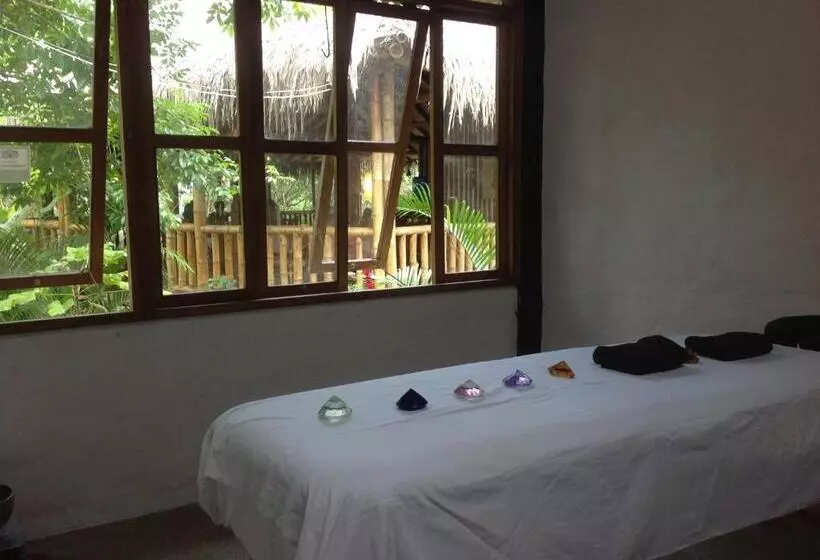 Aamiaismajoitus (B&B) Samai Lodge Holistic Living