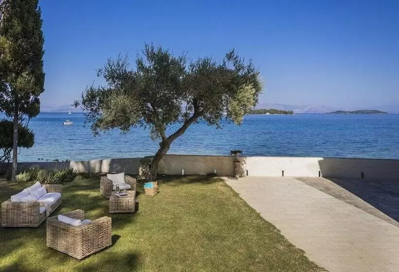 تختخواب و صبحانه Villa Posillipo