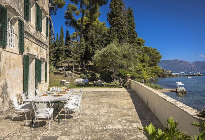 住宿加早餐  Villa Posillipo