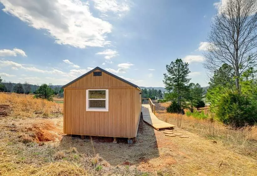 Cozy Decatur Cabin W/ Views ~ 1 Mi To Riverfront!