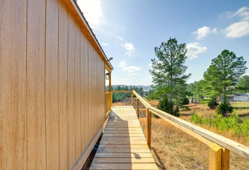 Cozy Decatur Cabin W/ Views ~ 1 Mi To Riverfront!