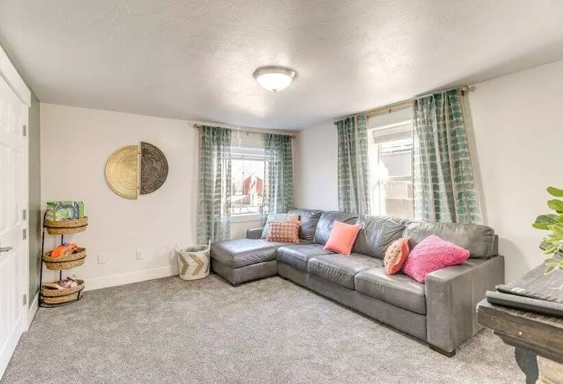 Cozy & Pet Friendly Rexburg Home W/ Fenced Yard!