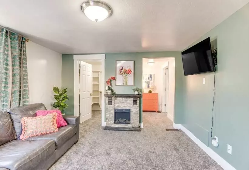 Cozy & Pet Friendly Rexburg Home W/ Fenced Yard!