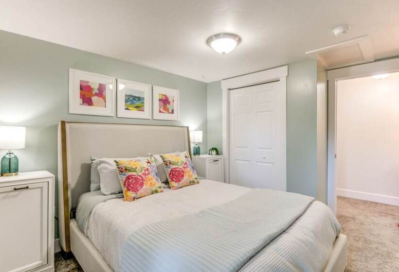 Cozy & Pet Friendly Rexburg Home W/ Fenced Yard!