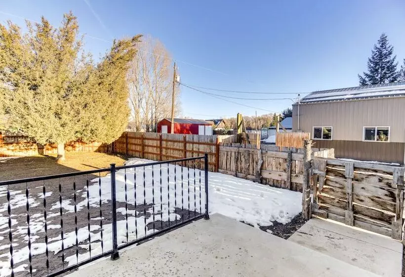 Cozy & Pet Friendly Rexburg Home W/ Fenced Yard!
