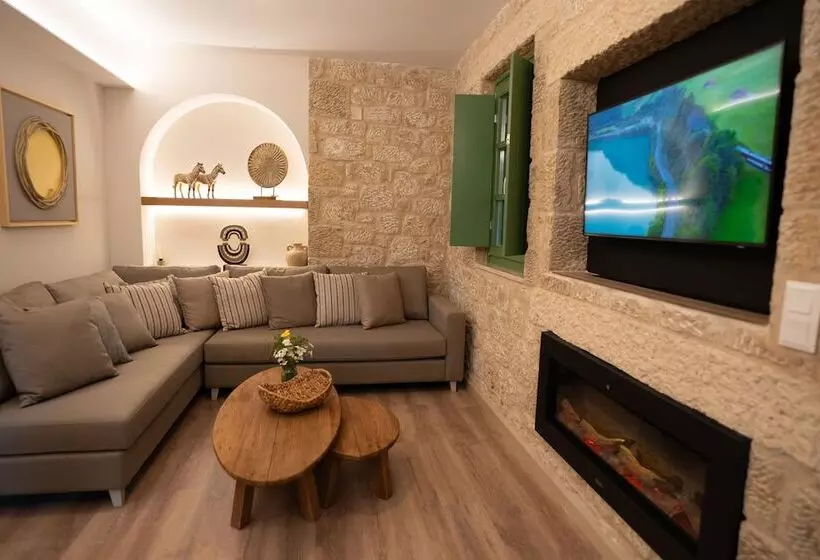 Hotelli Olvio Suites