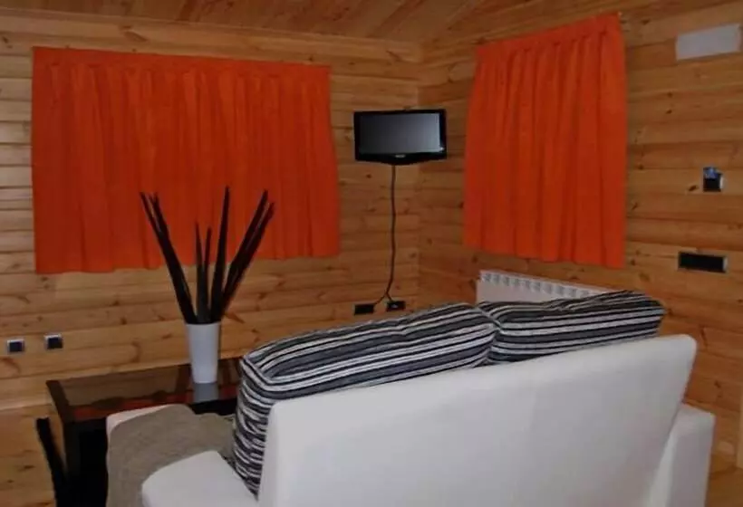 田舎風ホテル Villa Dársena