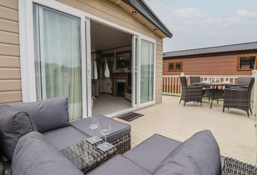 호텔 Whispering Willows 2 Bed Lodge In Scarborough