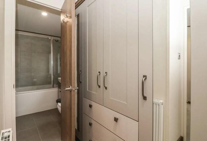 호텔 Whispering Willows 2 Bed Lodge In Scarborough