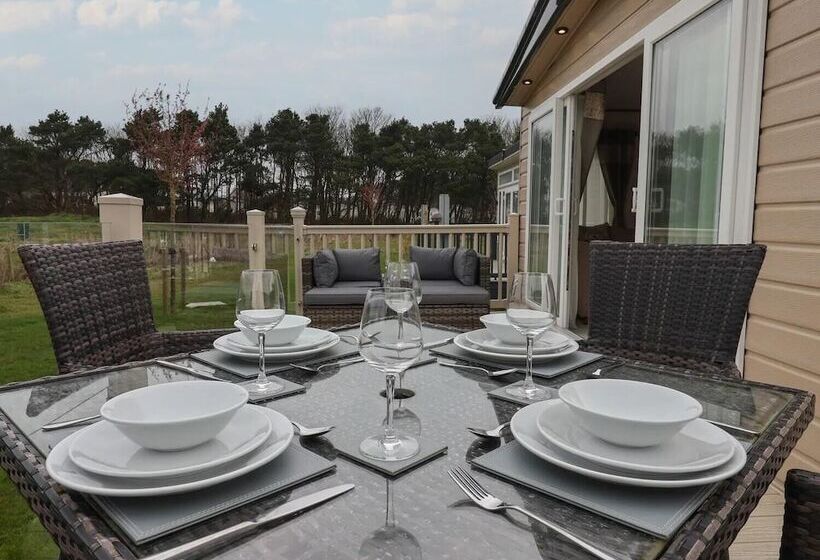 호텔 Whispering Willows 2 Bed Lodge In Scarborough