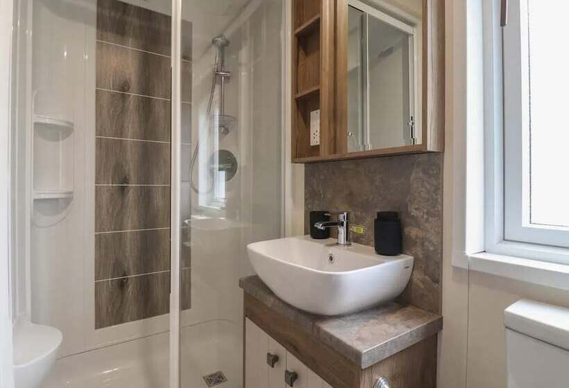 호텔 Whispering Willows 2 Bed Lodge In Scarborough