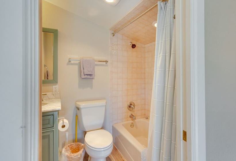 Mountain View Angel Fire Cabin: 1 Mi To Ski Resort