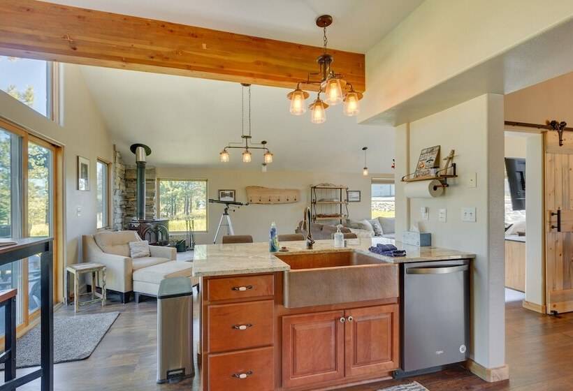 Mountain View Angel Fire Cabin: 1 Mi To Ski Resort