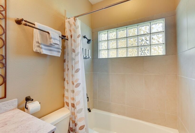 Mountain View Angel Fire Cabin: 1 Mi To Ski Resort