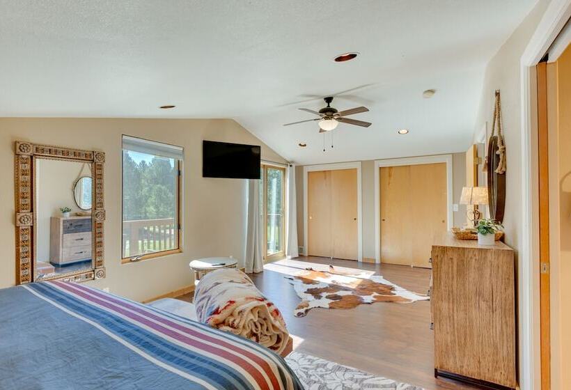 Mountain View Angel Fire Cabin: 1 Mi To Ski Resort