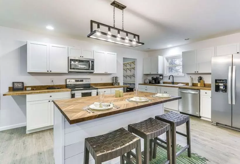 Mt Jackson Home W/ Hot Tub ~ 2 Mi To Bryce Resort!