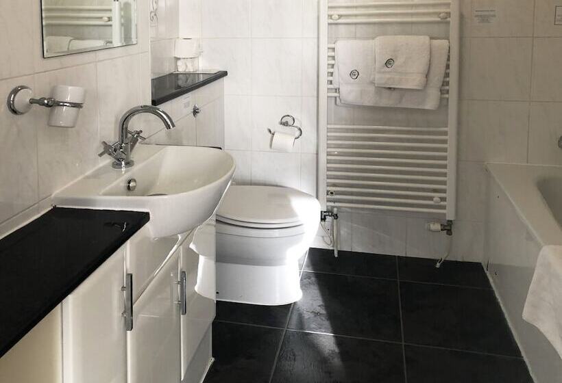 膳宿费 Charles House   Windsor Castle 5min Walk