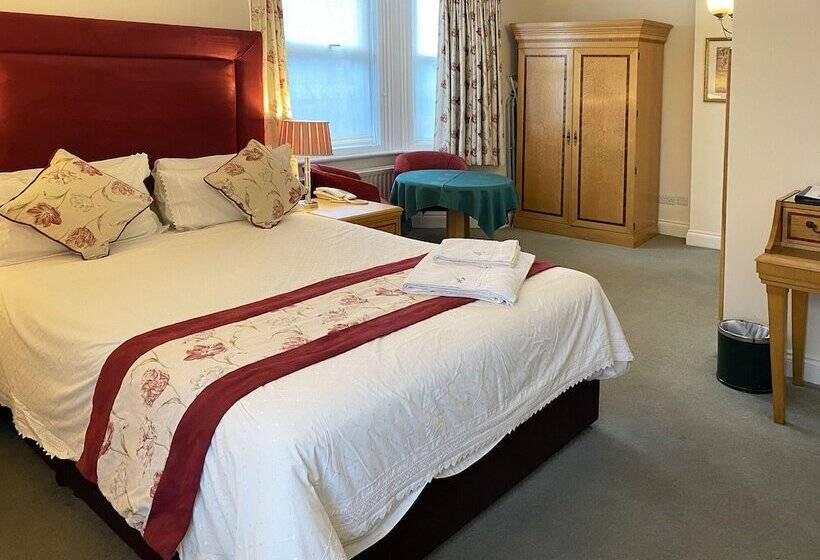 膳宿费 Charles House   Windsor Castle 5min Walk