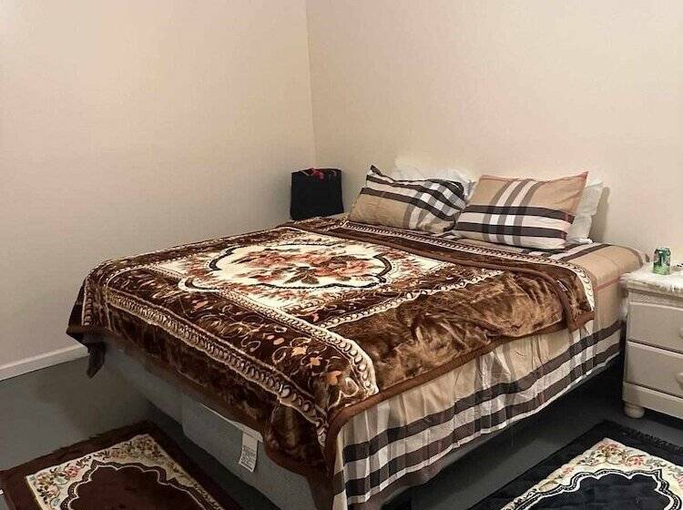 پانسیون Room E Divine Villa 5mins To Ewr