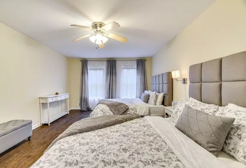 Pet Friendly Tobyhanna Escape Near Hiking & Skiing