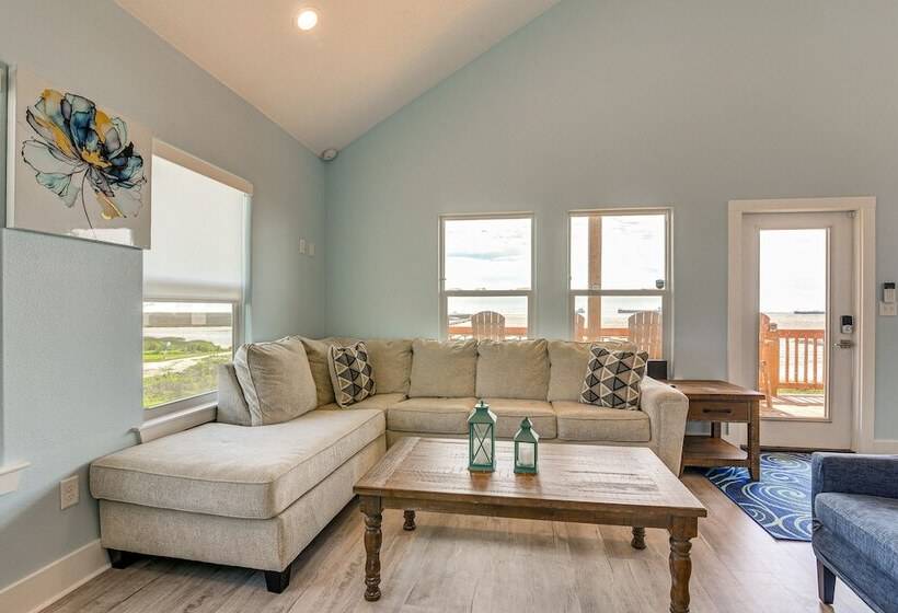 Port Bolivar Beach House W/ Oceanfront Views!