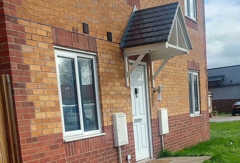 إقامة Bolton 2bedroom 2bathroom Parking