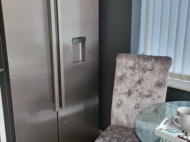 إقامة Bolton 2bedroom 2bathroom Parking