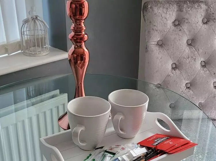 Residenssi Bolton 2bedroom 2bathroom Parking