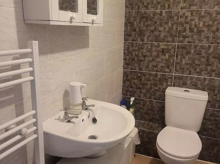 Residenssi Bolton 2bedroom 2bathroom Parking