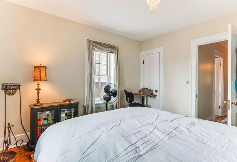 St Petersburg Cottage W/ Porch, 2 Mi To Foxburg!
