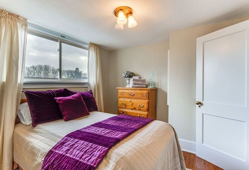 St Petersburg Cottage W/ Porch, 2 Mi To Foxburg!