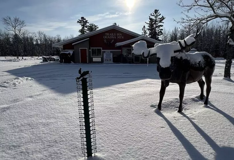 Trails Inn Quadna Mountain Motel & Rv Park